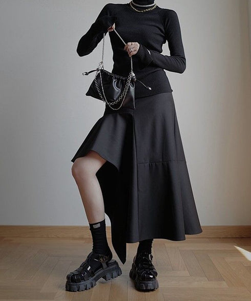 Asymmetric Flare Hem Skirt